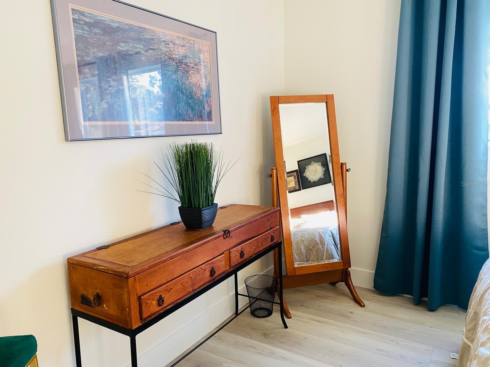 YOUNGBLOODS J J ADD - Residential Lease