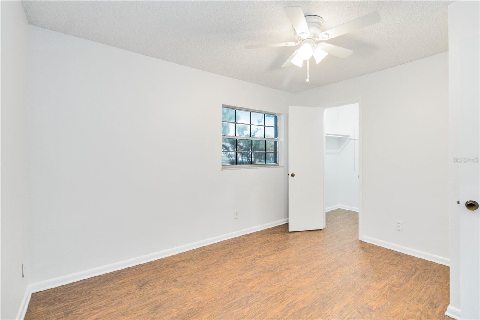 COLONIES - Residential