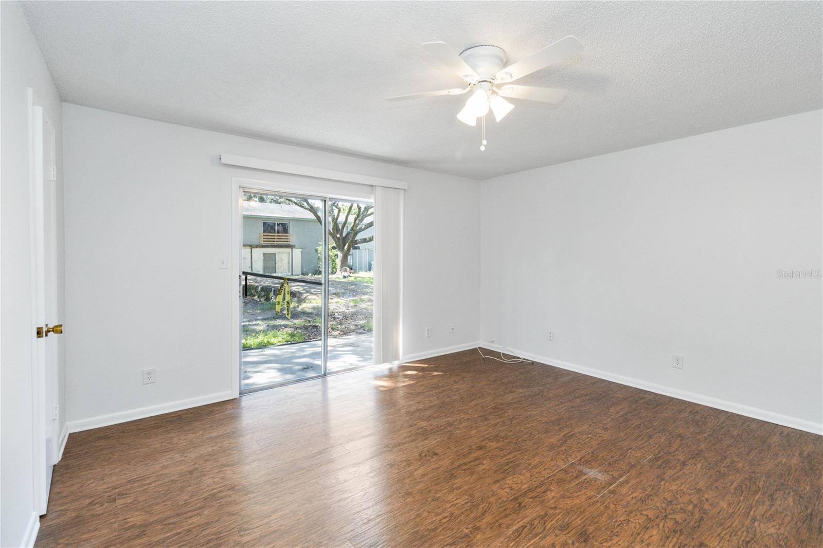 COLONIES - Residential