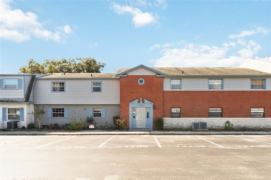 Great opportunity to purchase an updated 2/2 condo in Winter Park. Enter the first floor unit into the living room. There is a dining area next to the living room. The kitchen comes with all of the appliances and there is even a stackable washer and dryer.  The master suite has a large walk in closet and an en suite bathroom. The second bedroom also has a walk in closet and is next to the other full bathroom. Conveniently located near Full Sail, UCF, Barry University, Keiser University, and Valencia College.