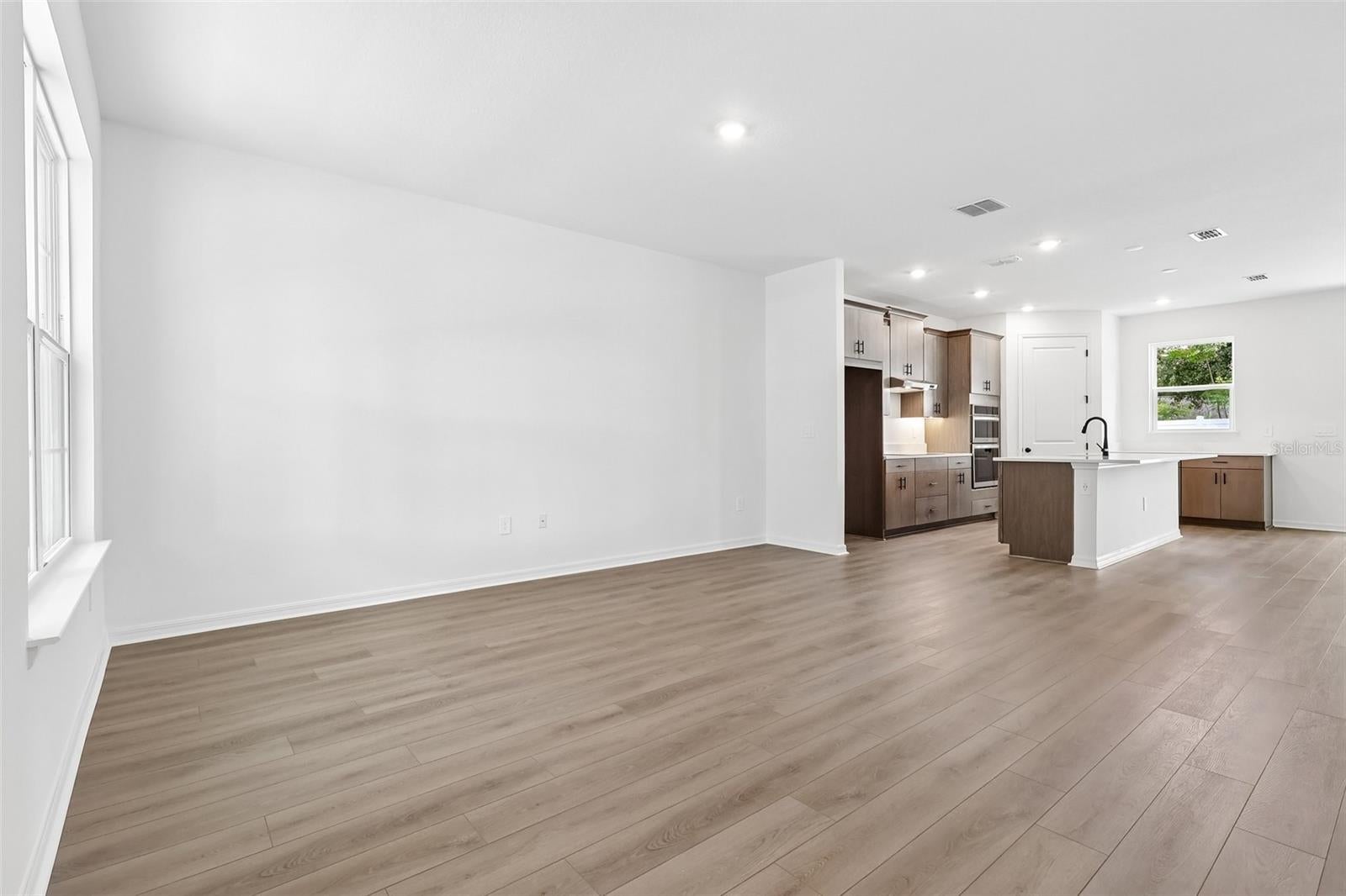 4272 DARBY COURT
