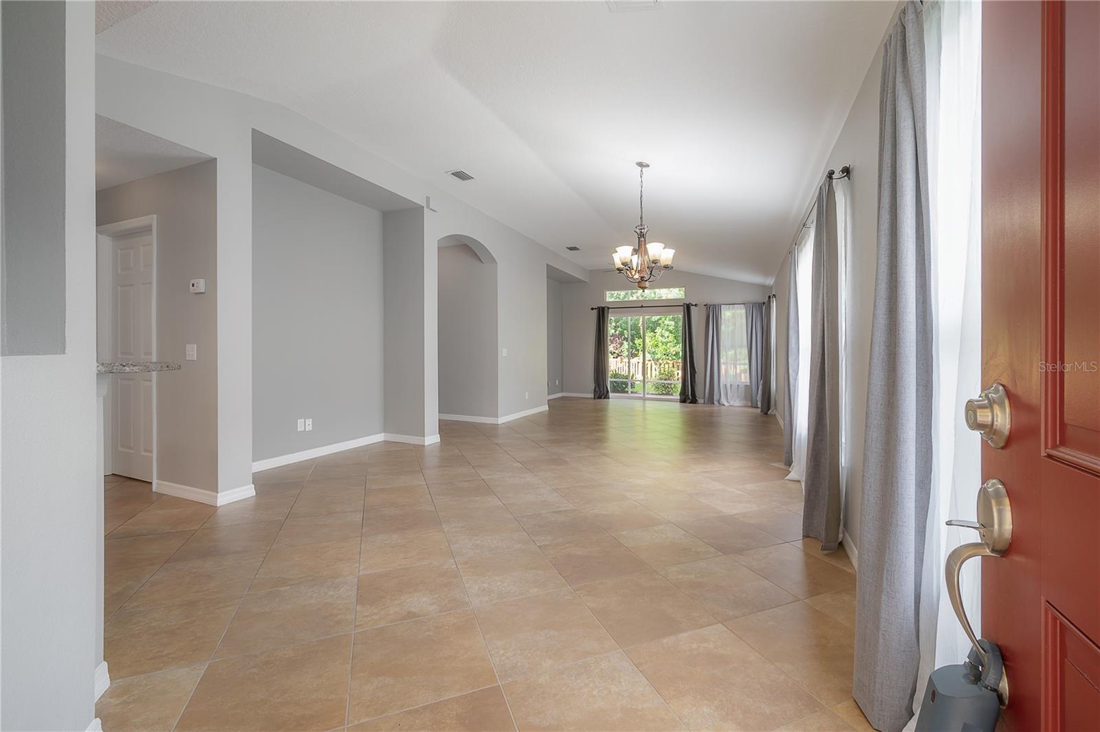 WESTCHASE SEC 372 & PARK SITE - Residential Lease