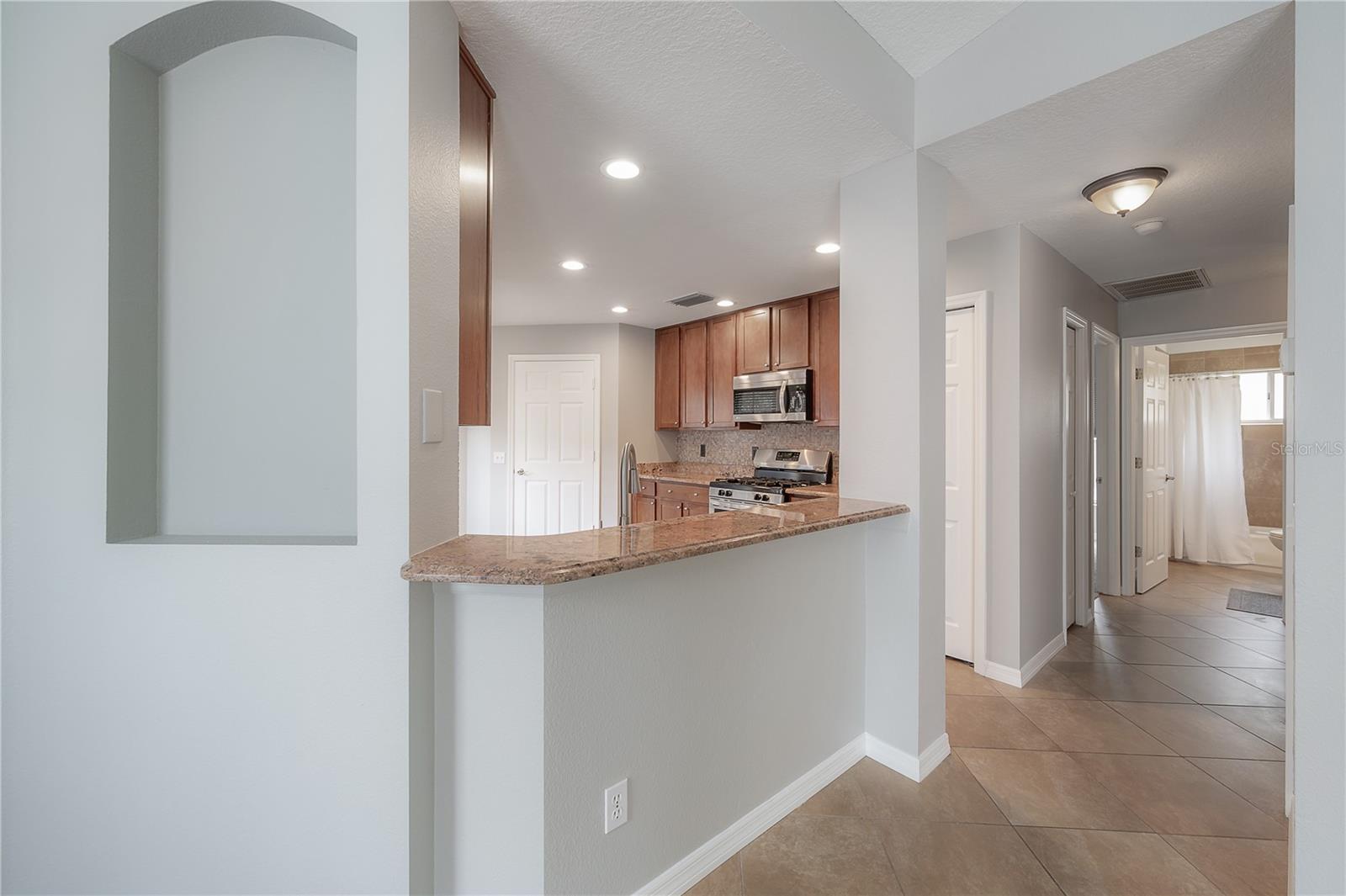 WESTCHASE SEC 372 & PARK SITE - Residential Lease