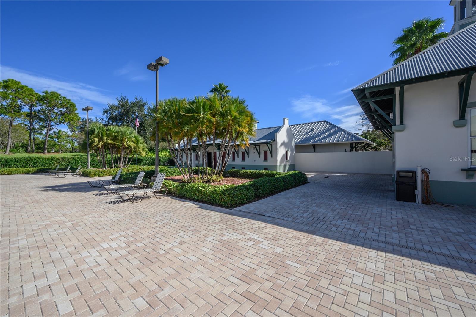 WESTCHASE SEC 372 & PARK SITE - Residential Lease