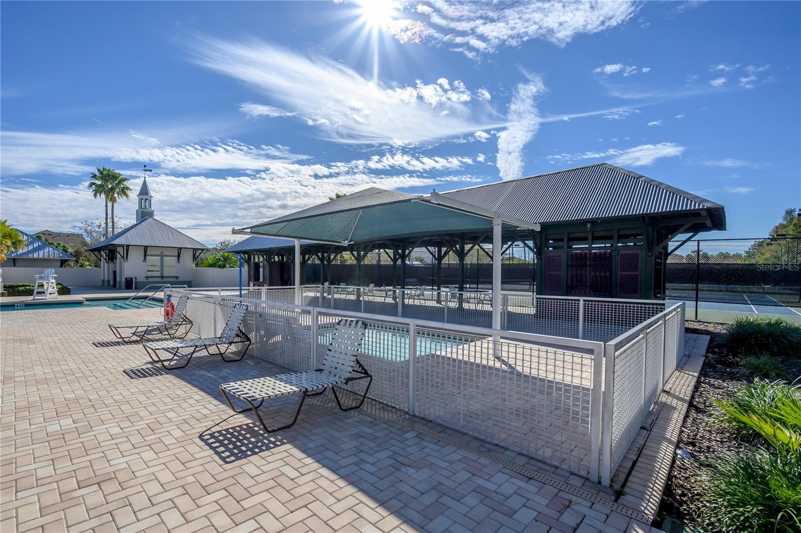 WESTCHASE SEC 372 & PARK SITE - Residential Lease