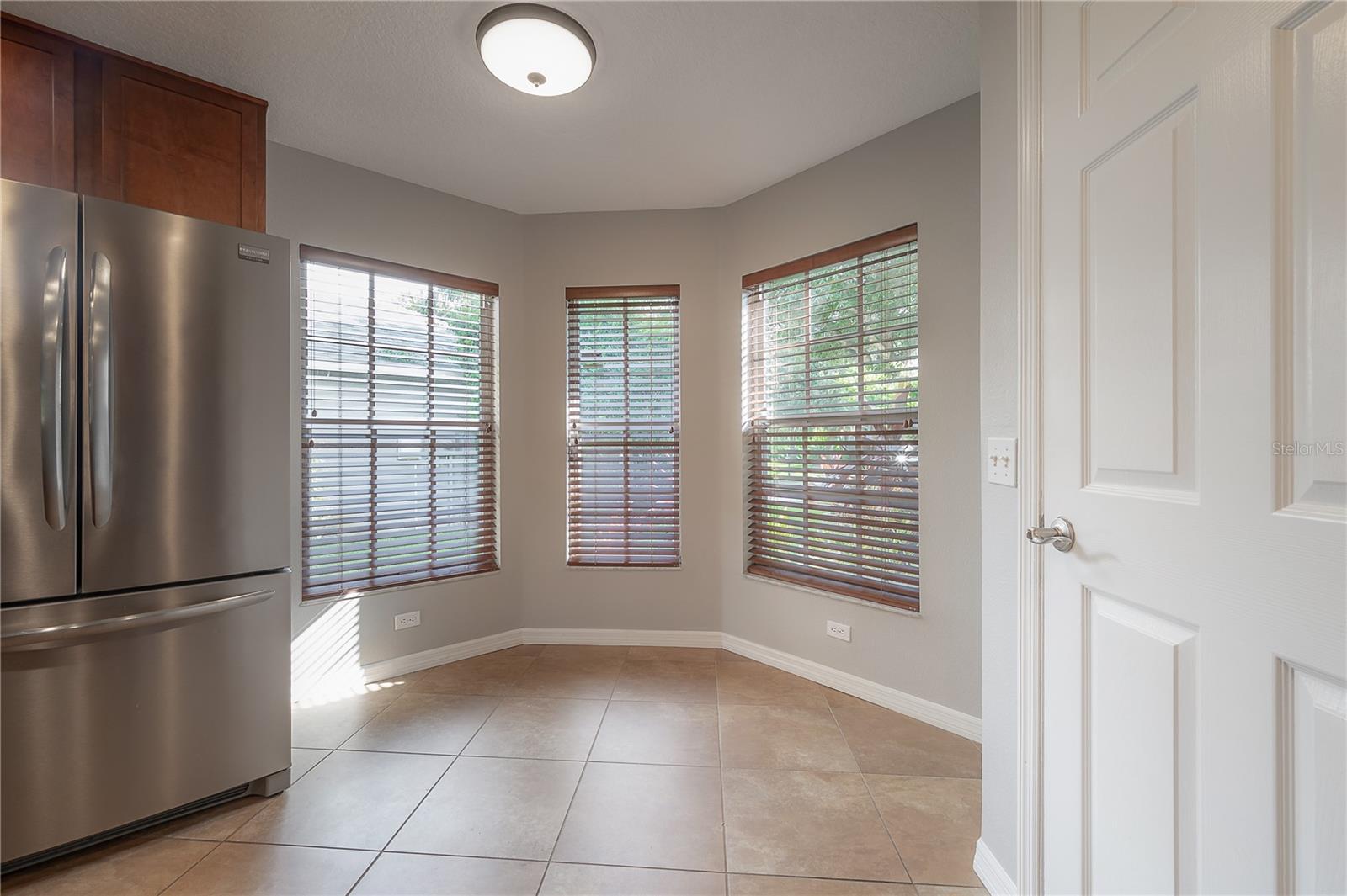 WESTCHASE SEC 372 & PARK SITE - Residential Lease