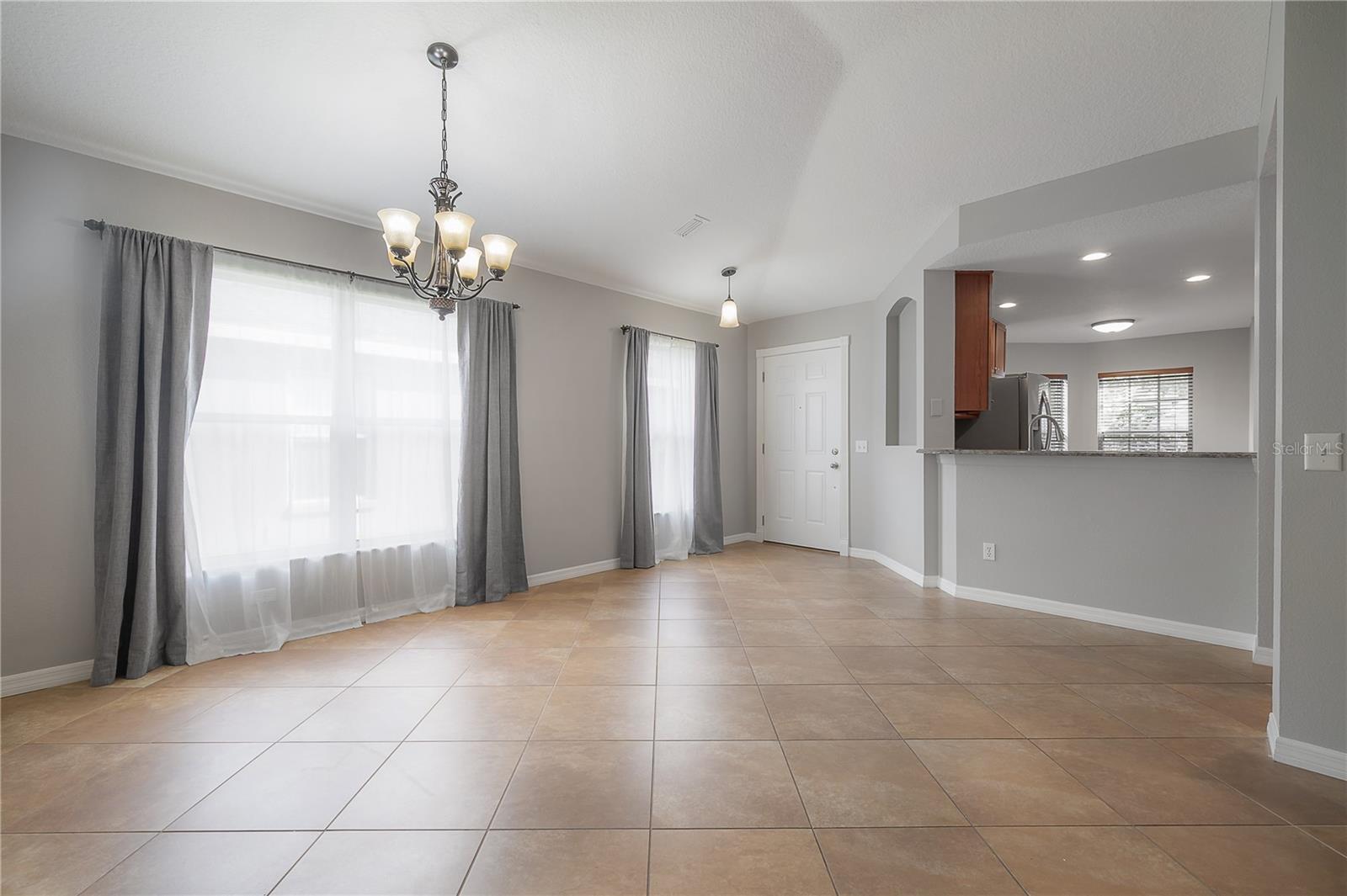 WESTCHASE SEC 372 & PARK SITE - Residential Lease