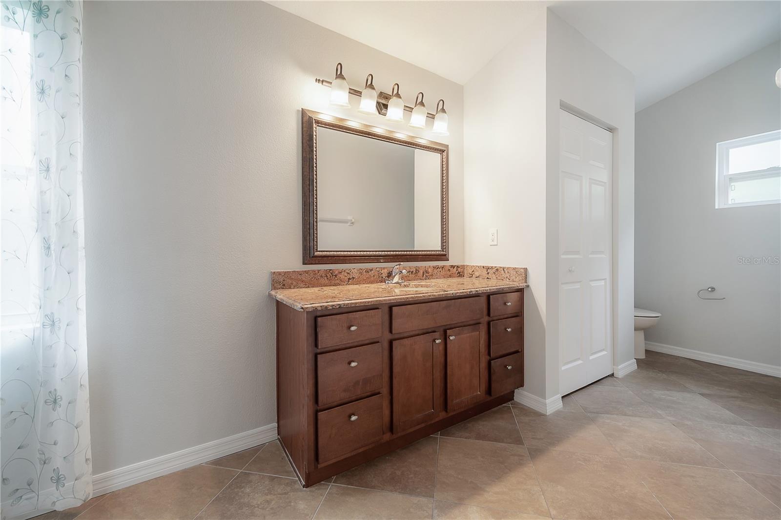 WESTCHASE SEC 372 & PARK SITE - Residential Lease