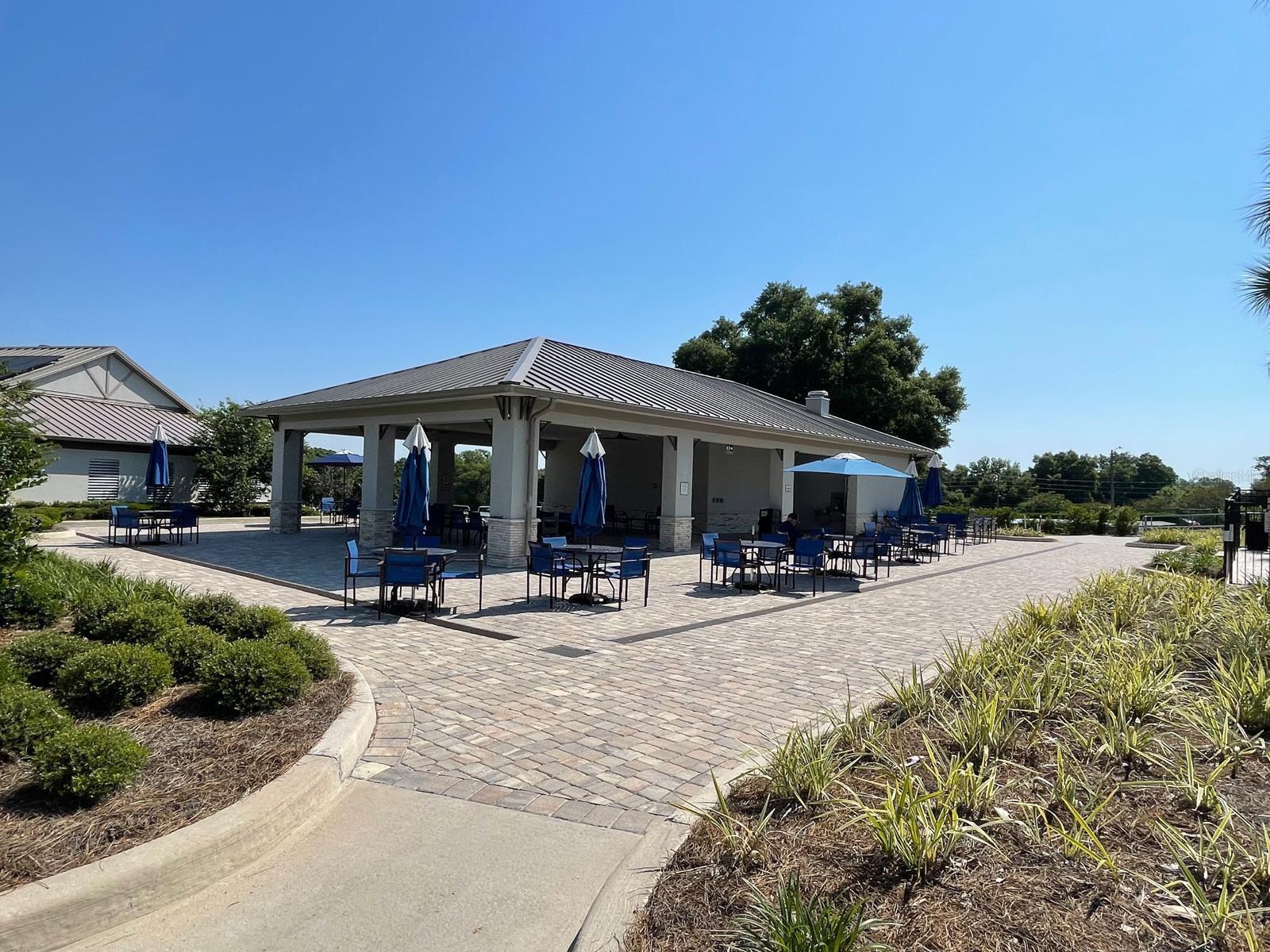 ON TOP OF THE WORLD/CENTRAL REPLA - Residential