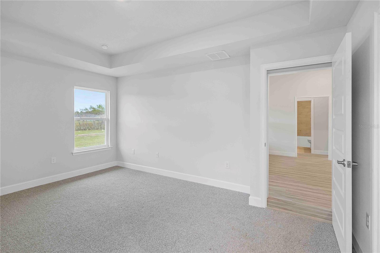 PRESERVE/LAUREL LAKE - Residential