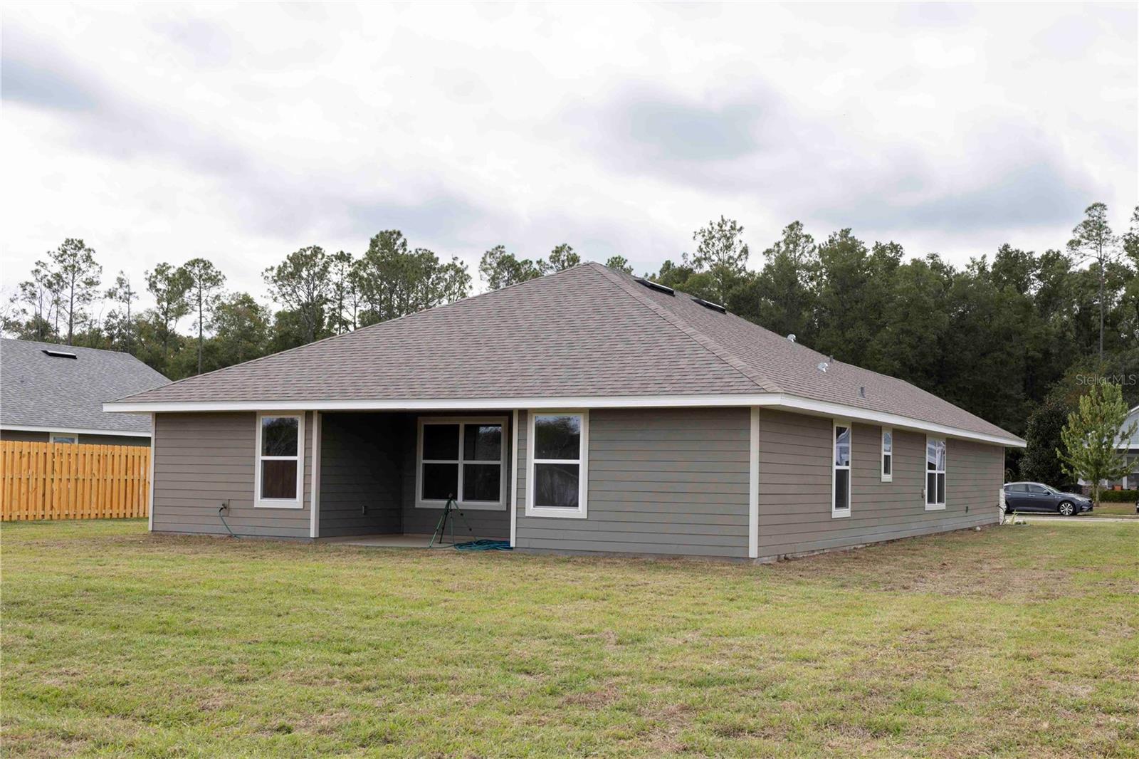 PRESERVE/LAUREL LAKE - Residential