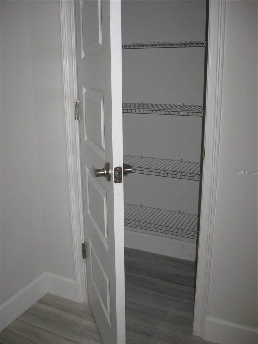 PRESERVE/LAUREL LAKE - Residential