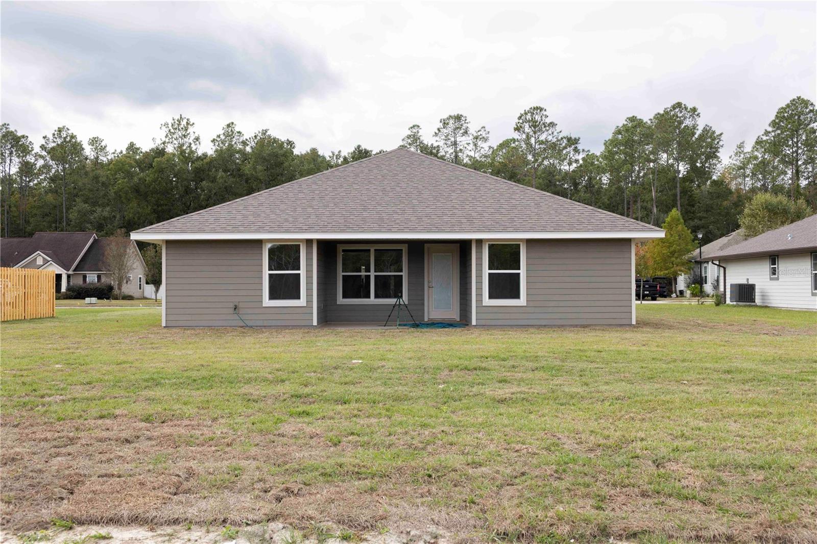 PRESERVE/LAUREL LAKE - Residential