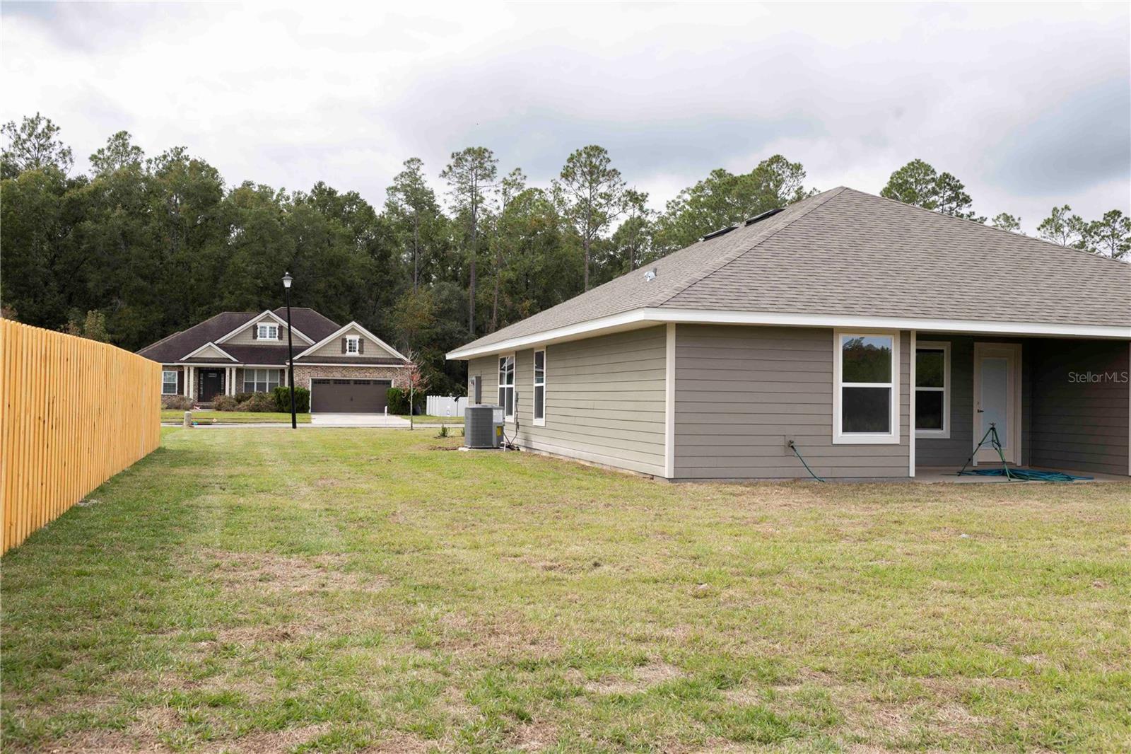 PRESERVE/LAUREL LAKE - Residential