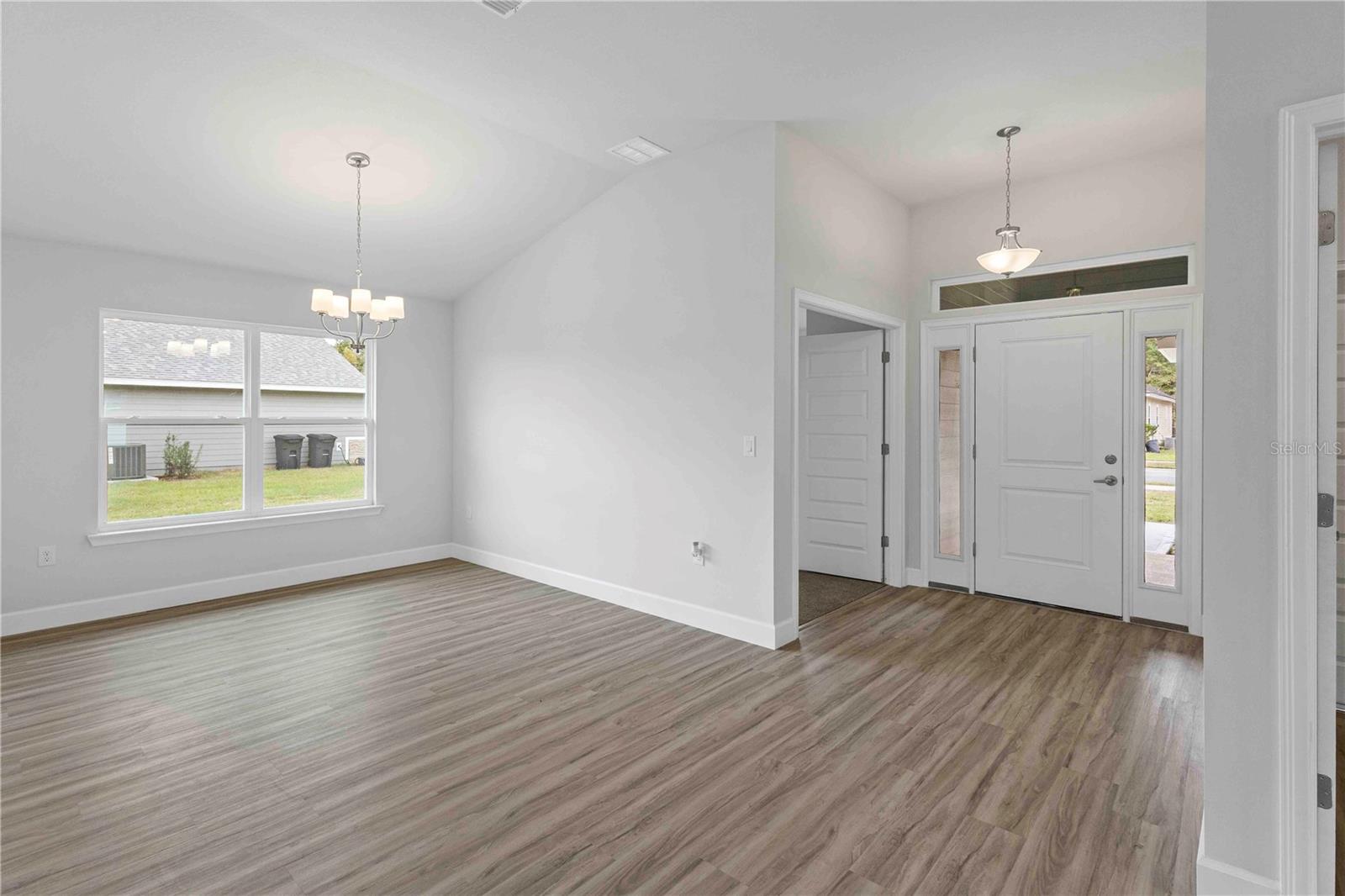 PRESERVE/LAUREL LAKE - Residential