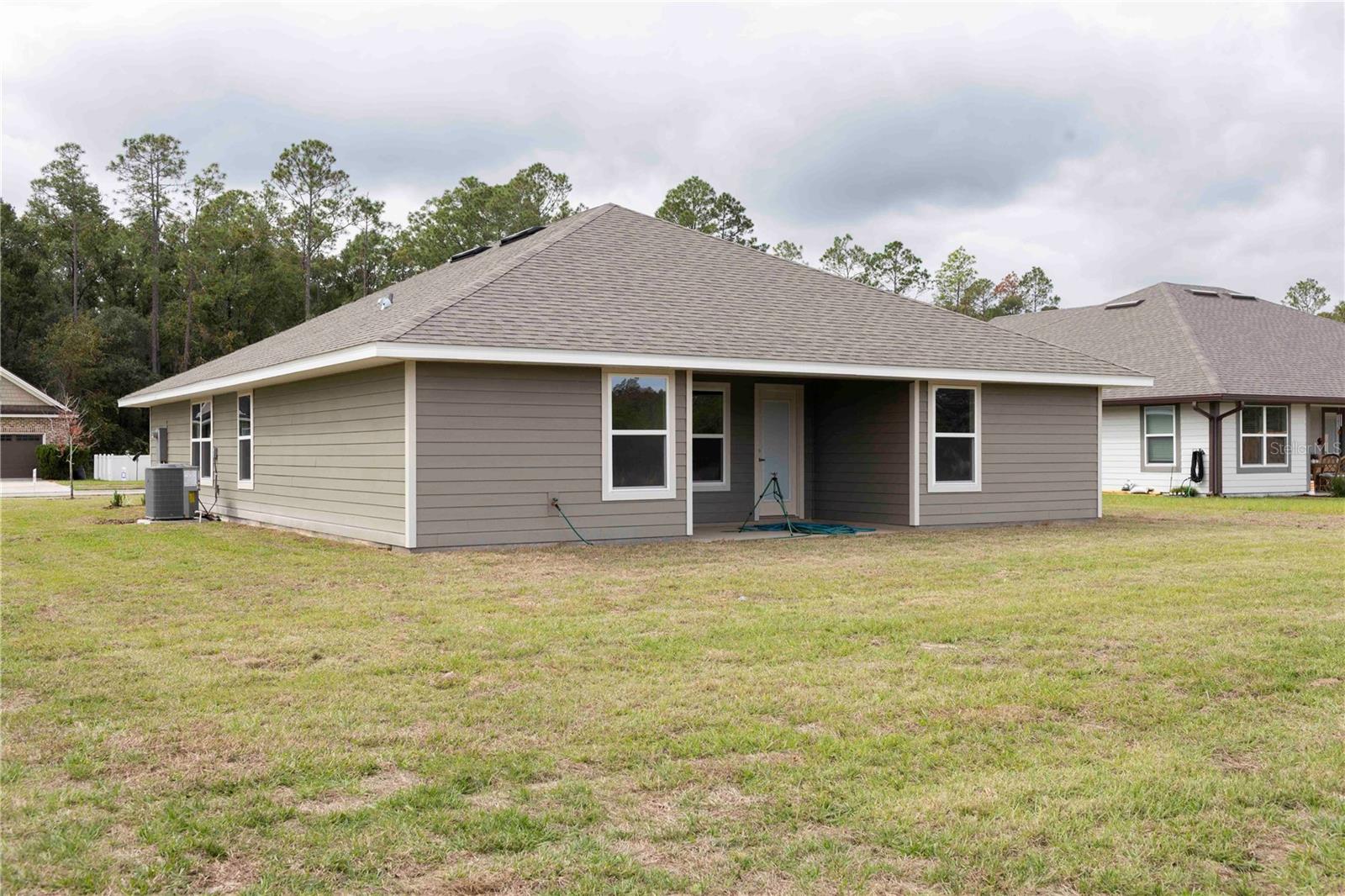 PRESERVE/LAUREL LAKE - Residential