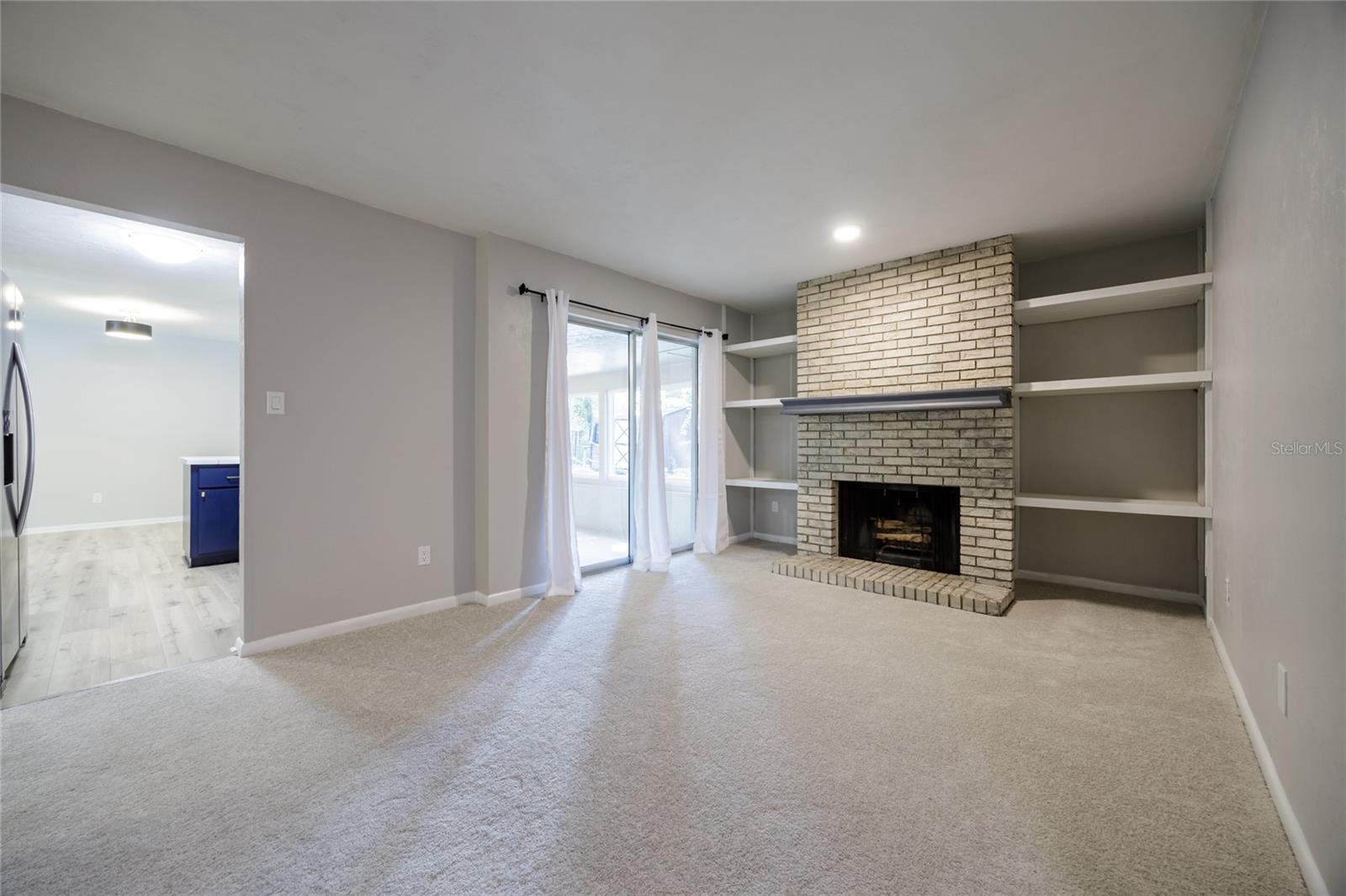 VALWOOD UNIT 2 - Residential