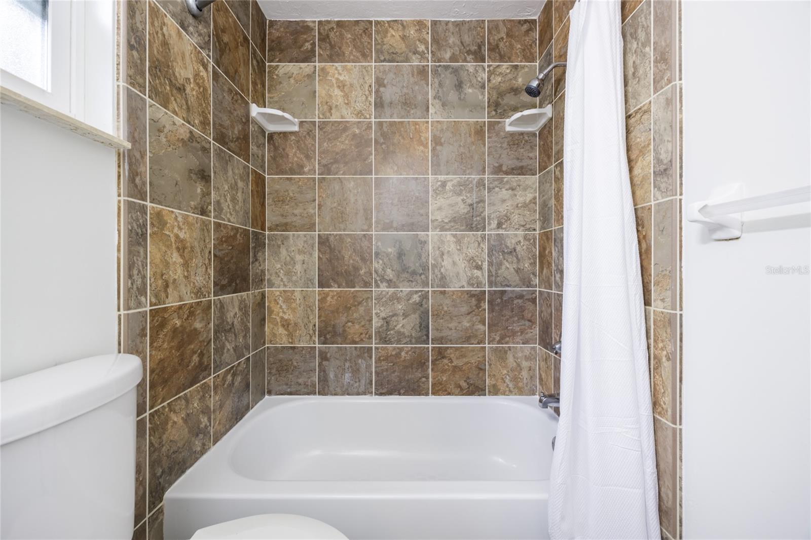 VALWOOD UNIT 2 - Residential