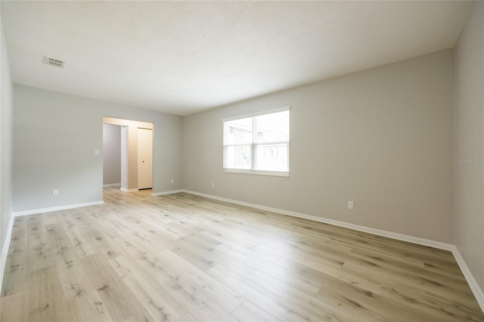 VALWOOD UNIT 2 - Residential