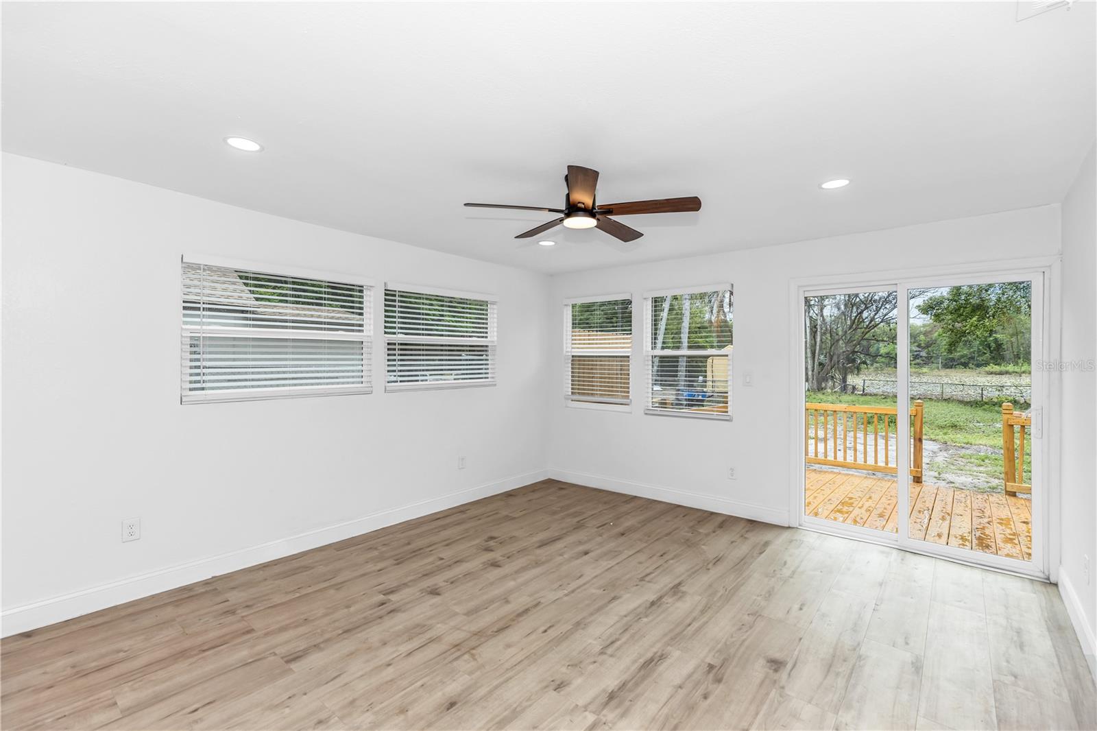 SPORTSMANS PARADISE - Residential