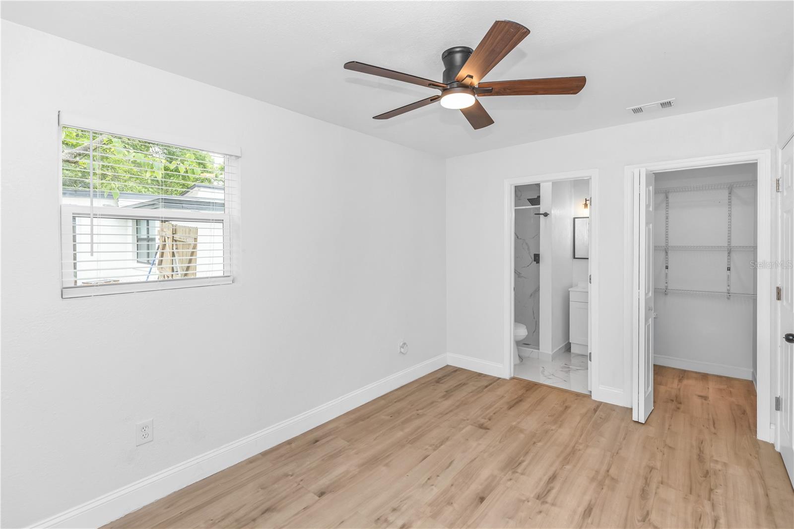 SPORTSMANS PARADISE - Residential