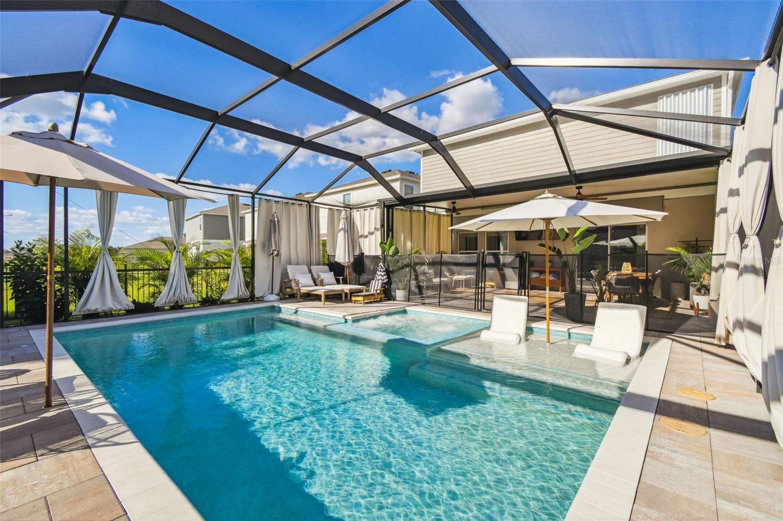 5538 SUMMER SUNSET DRIVE