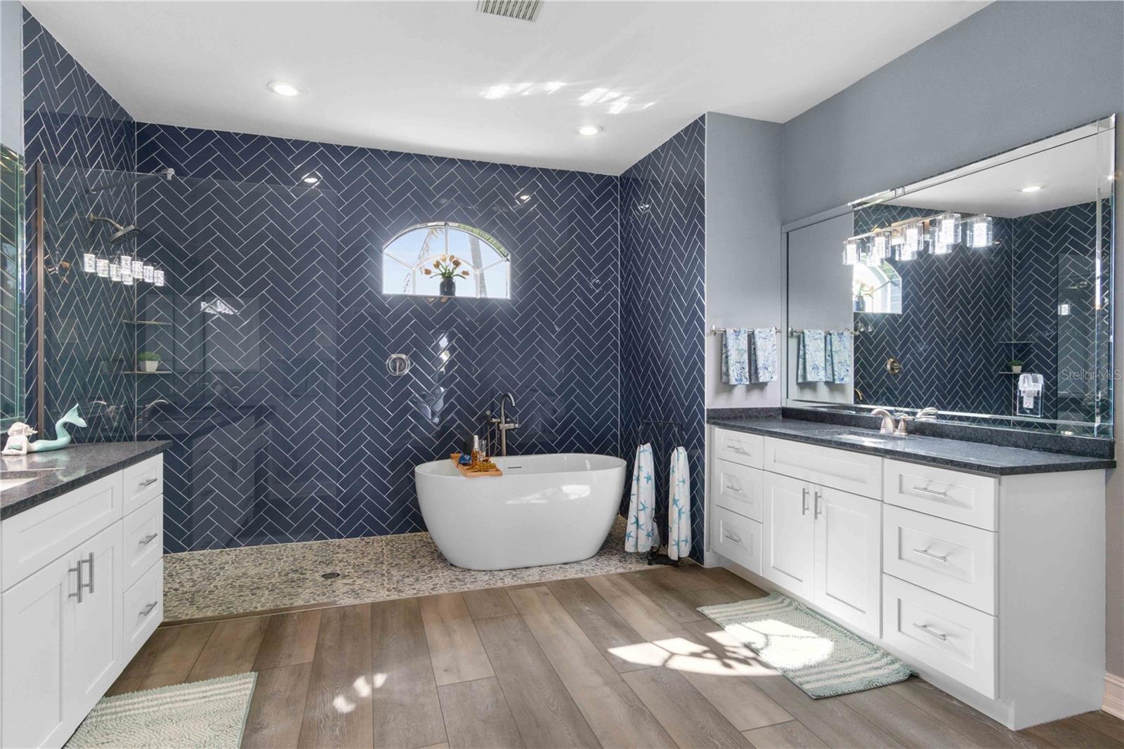 PUNTA GORDA ISLES SEC 05 - Residential