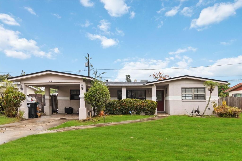 Photo of 841 Black Oak Court, Orlando, FL 32809 (MLS # O6364684)