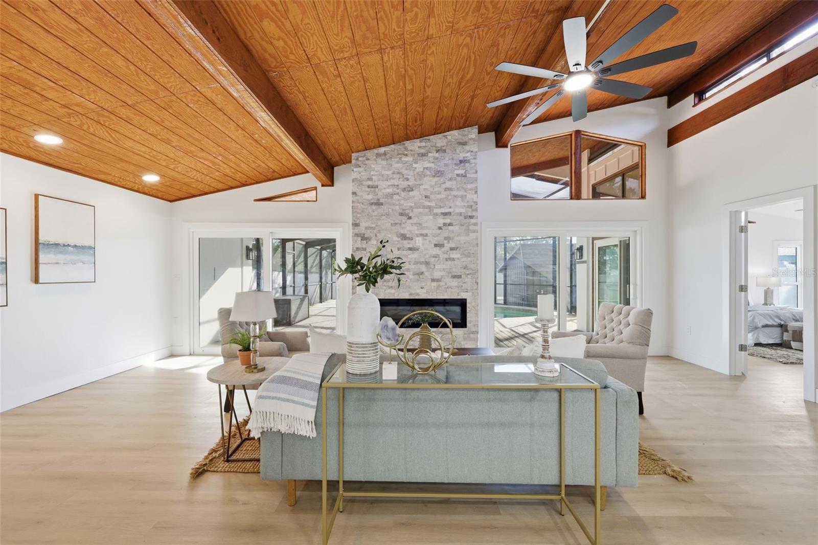 SUN-LIT SHORES - Residential