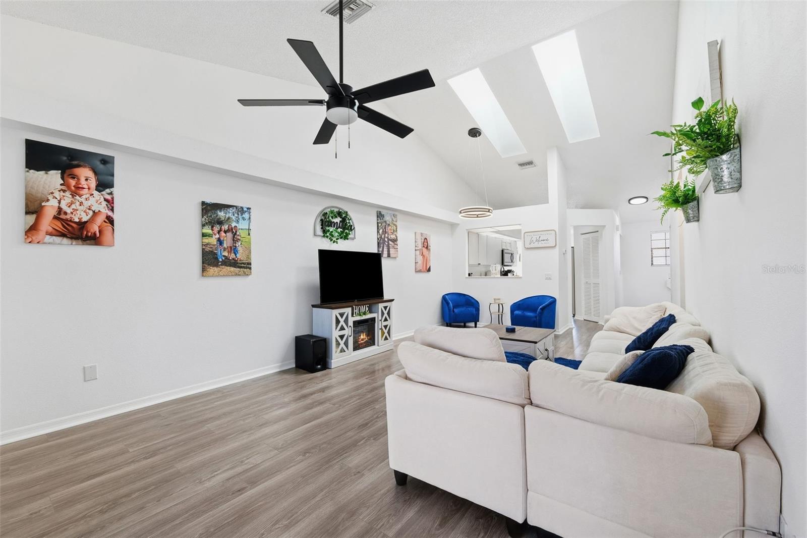 SAN MARINO BAY CONDO 3 - Residential