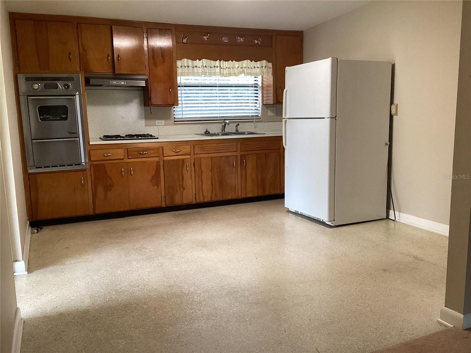 DEER LAKE TERRACE SUB - Residential