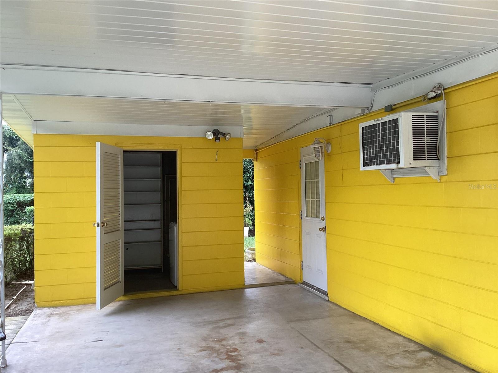 DEER LAKE TERRACE SUB - Residential