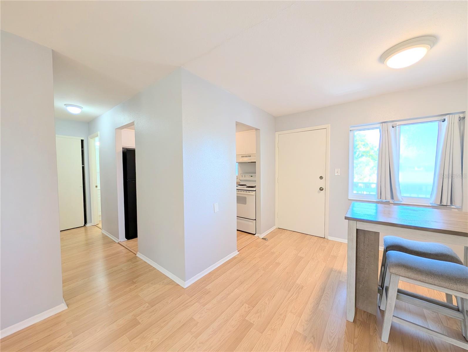 BAYSHORE GARDENS APTS 5 - Residential