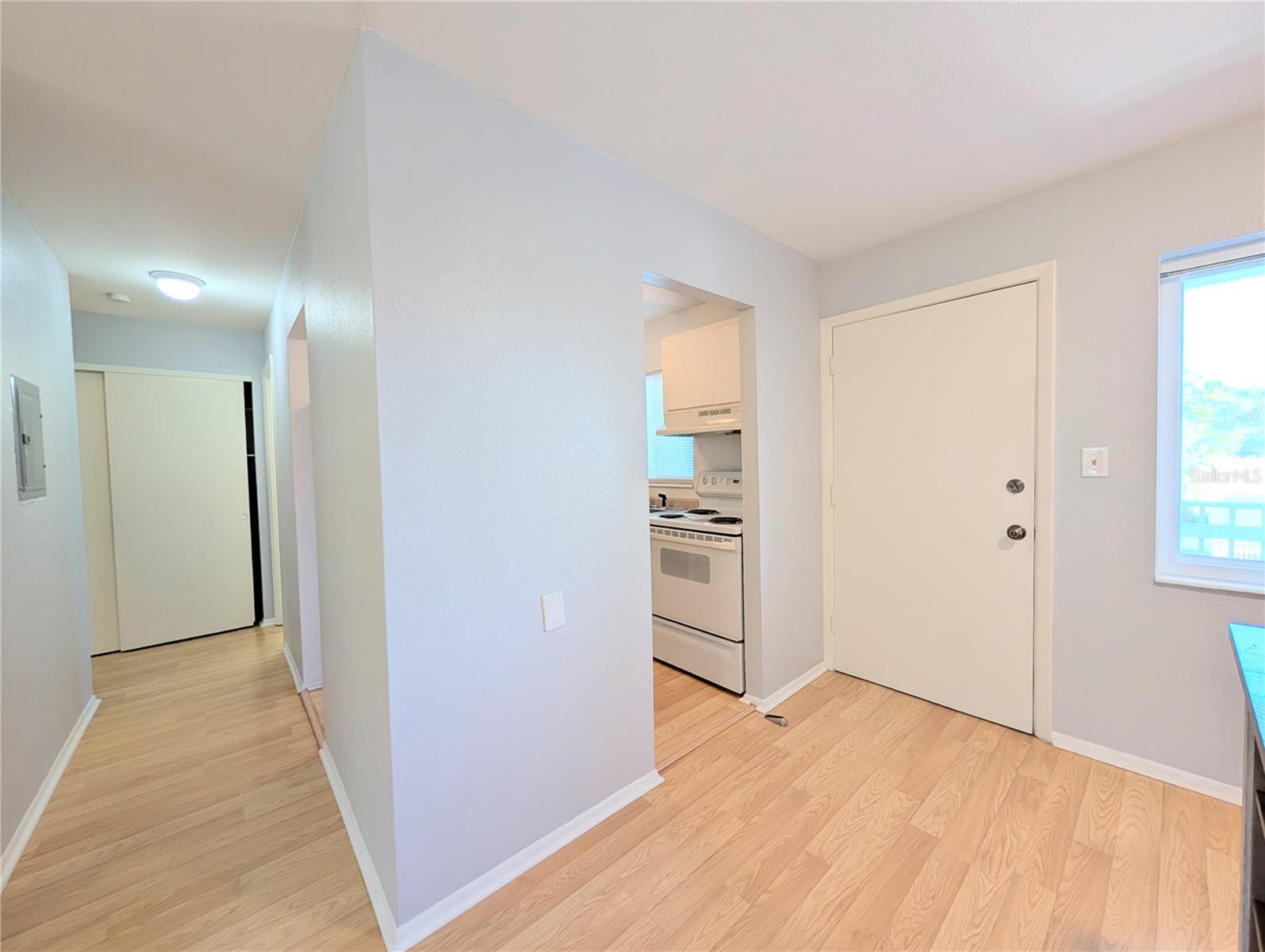 BAYSHORE GARDENS APTS 5 - Residential