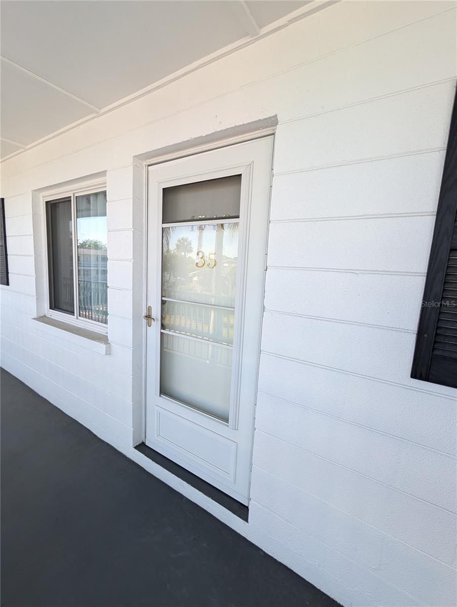 BAYSHORE GARDENS APTS 5 - Residential