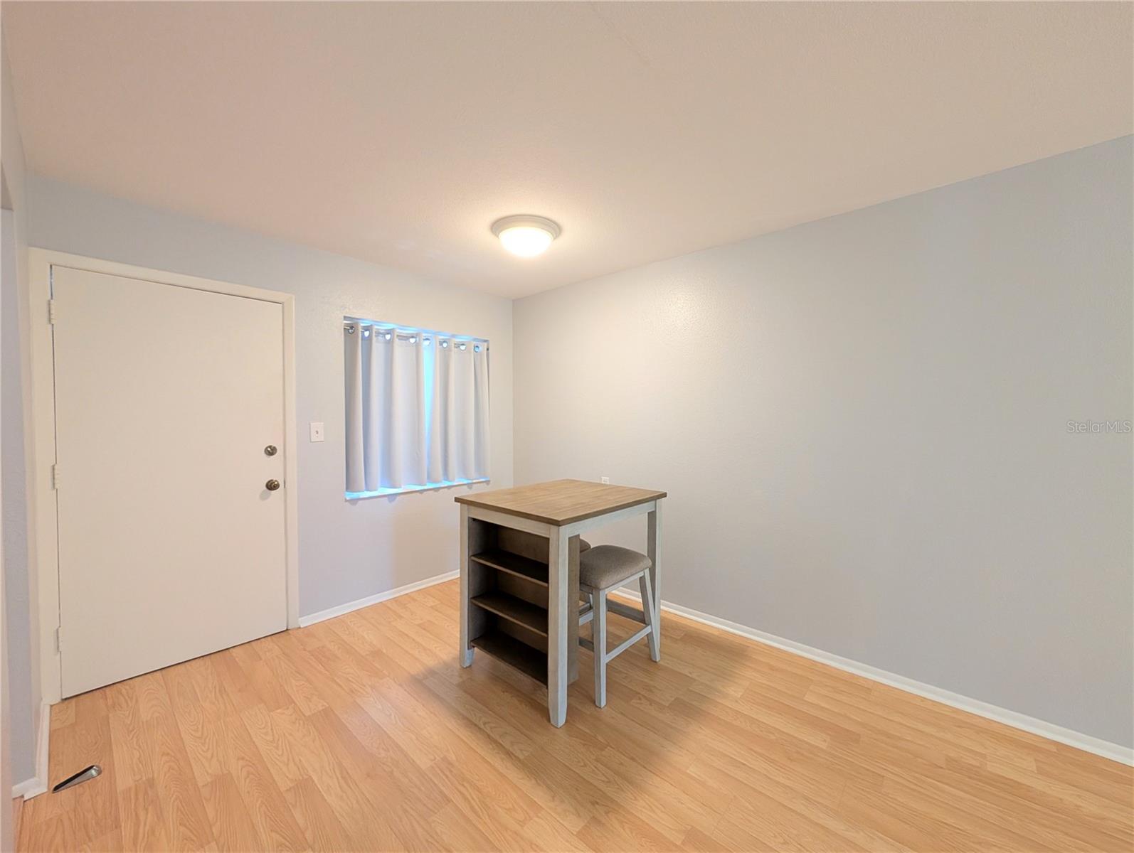 BAYSHORE GARDENS APTS 5 - Residential