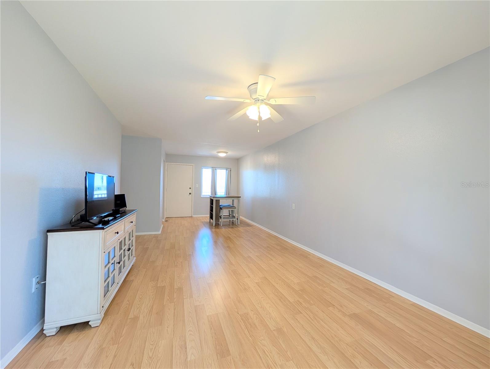 BAYSHORE GARDENS APTS 5 - Residential