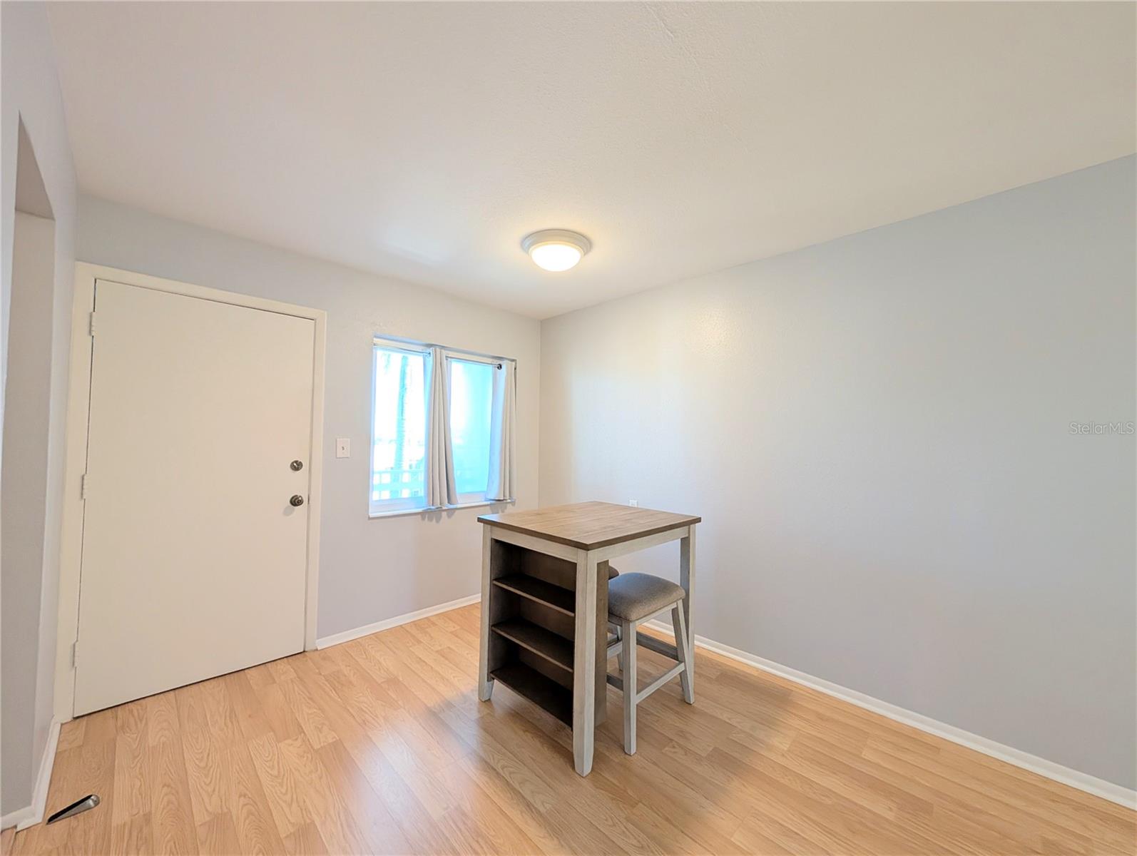 BAYSHORE GARDENS APTS 5 - Residential