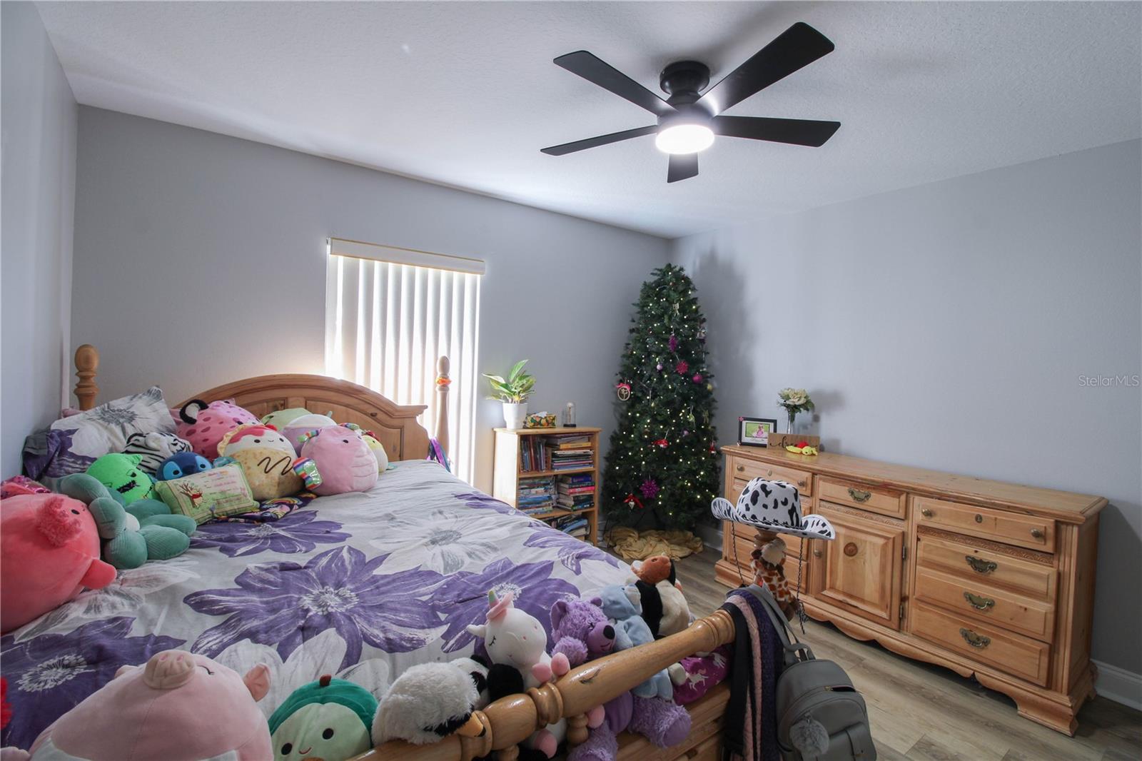 LOUISA POINTE PH V SUB - Residential Lease