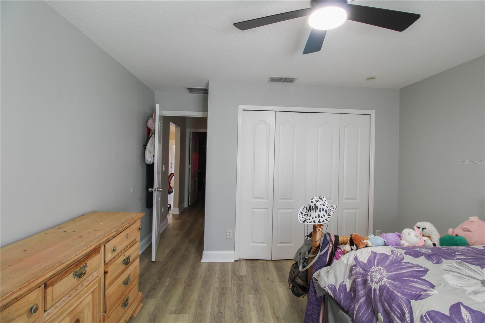 LOUISA POINTE PH V SUB - Residential Lease