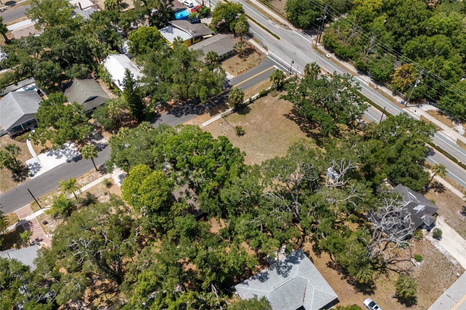 NORTH RIVERSIDE PARK - Land