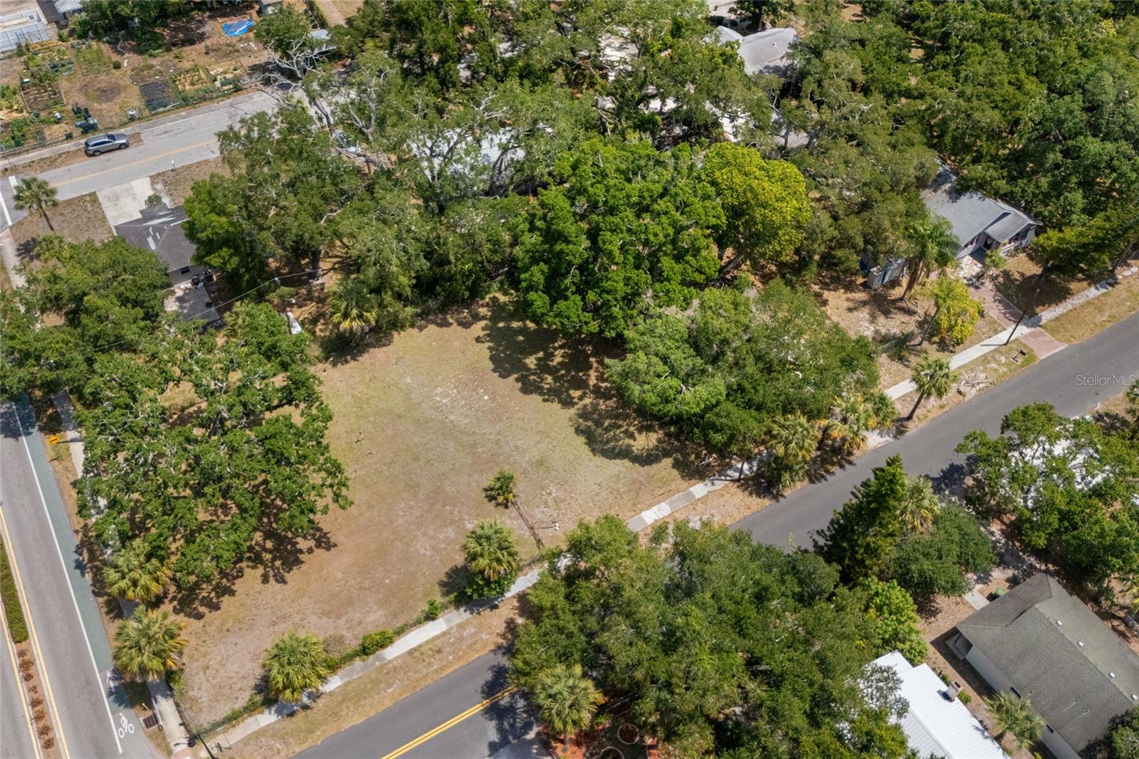NORTH RIVERSIDE PARK - Land