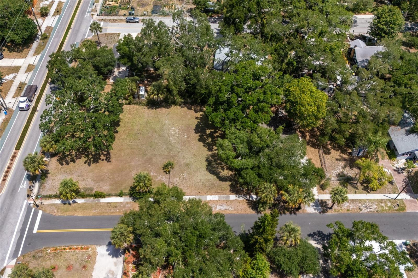 NORTH RIVERSIDE PARK - Land