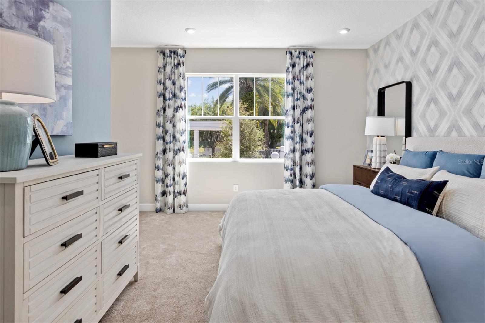 HICKORY GROVE - Residential