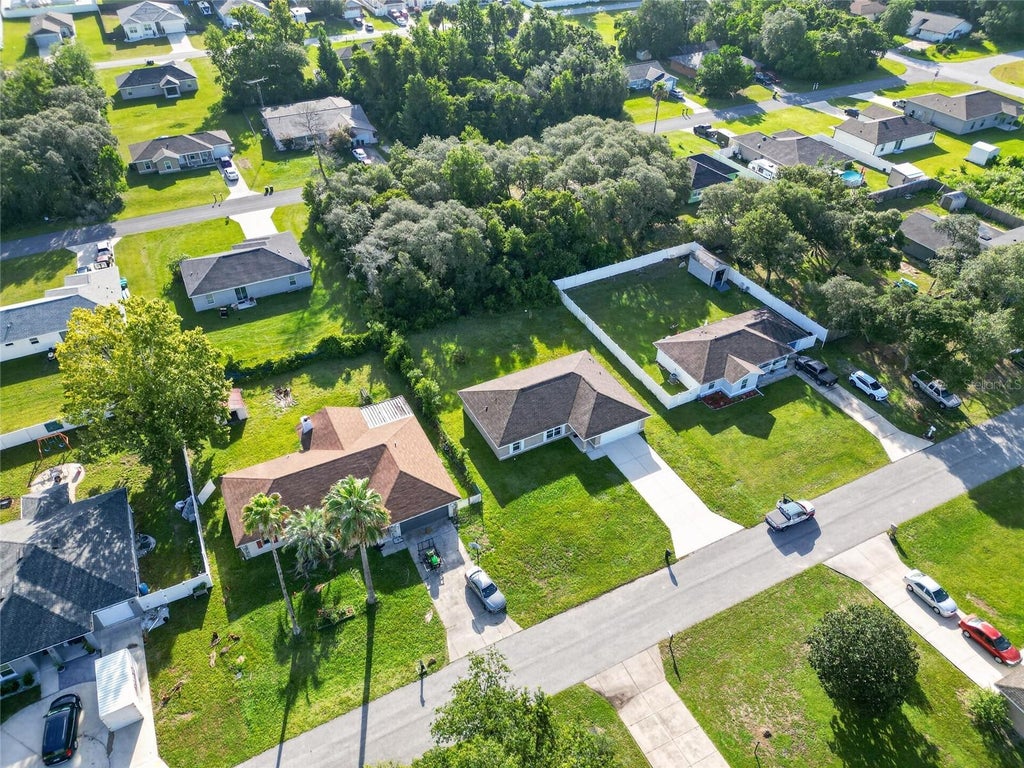 Photo of 13881 SW 33rd Terrace, Ocala, FL 34473 (MLS # OM729037)