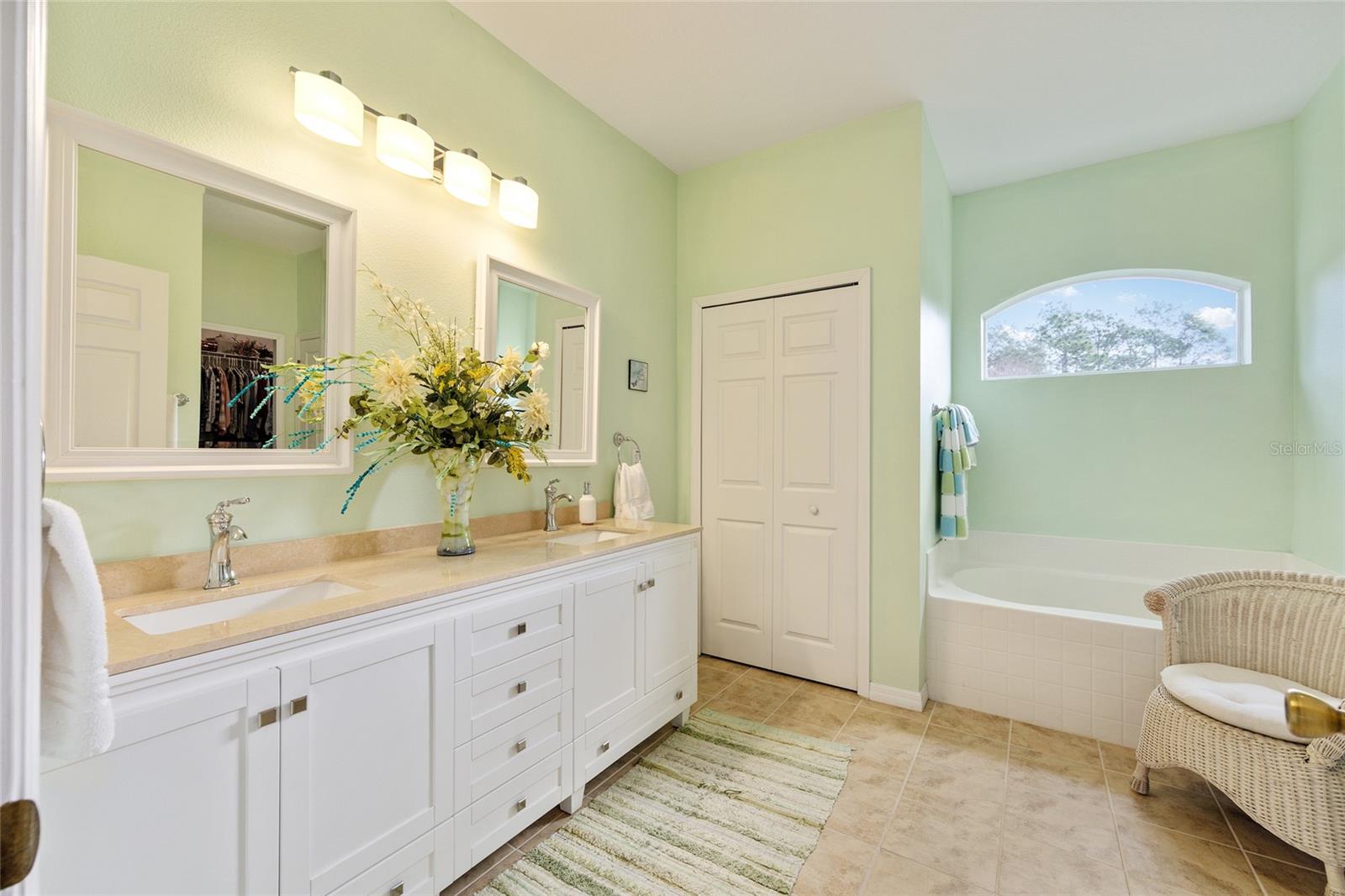 CITRUS SPGS UNIT 10 - Residential