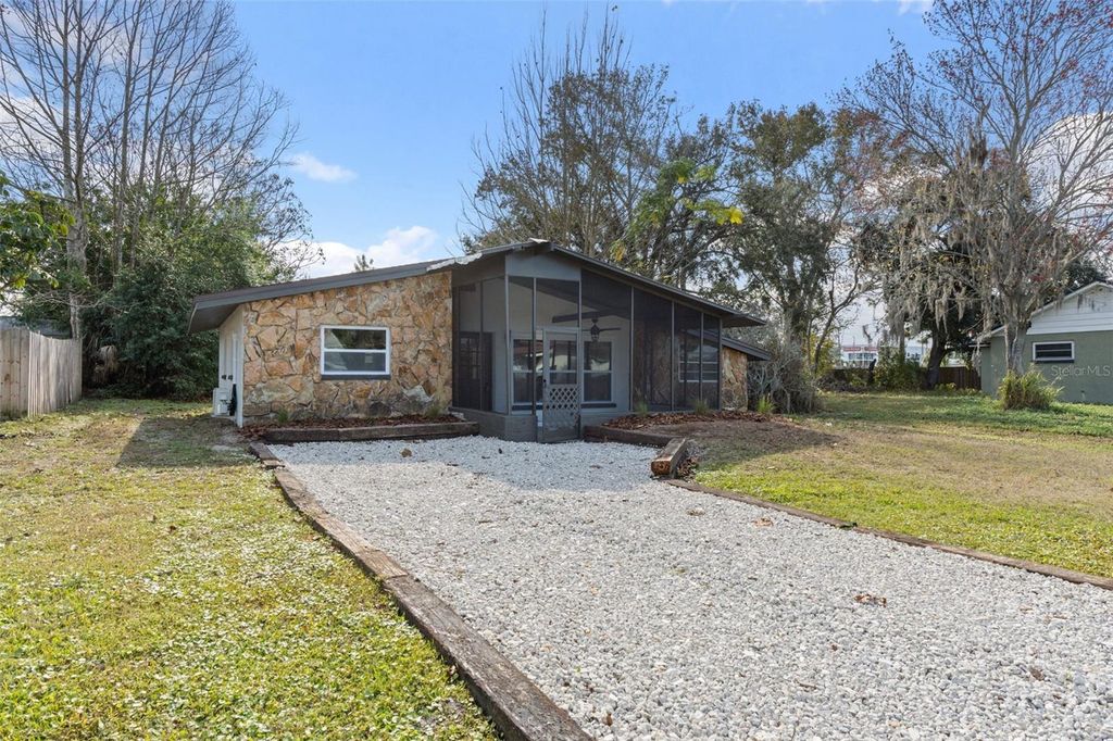 Photo of 7100 Ashwood Drive, Port Richey, FL 34668 (MLS # W7882061)