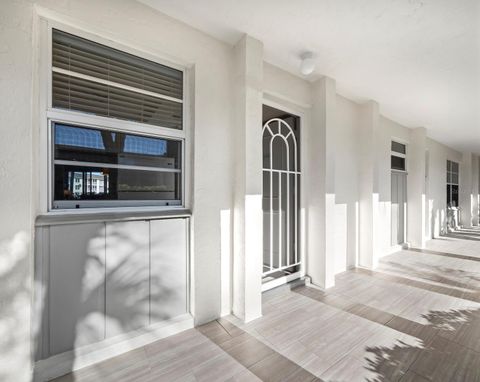 4350 CHATHAM DRIVE 105 LONGBOAT KEY FL 34228