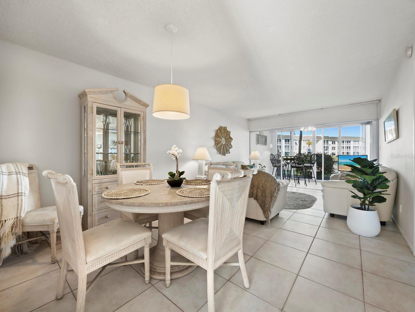 LONGBOAT HARBOUR - Residential