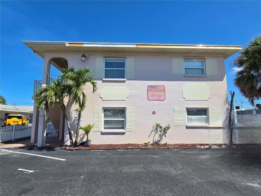 Photo of 525 73rd Avenue #2, St Pete Beach, FL 33706 (MLS # S5151835)
